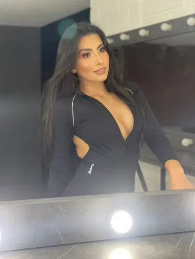 A beautiful actress call girl of your dreams in Surat