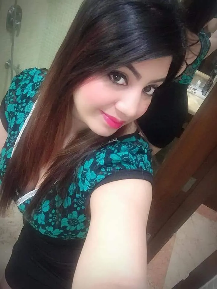 Bangalore Dating Escort Girls Provide Incall and Outcall Service at a Low Price