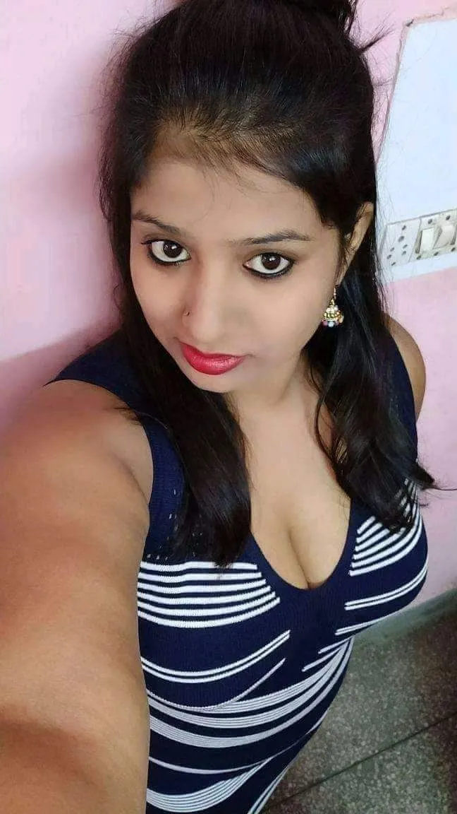 Hot Punjabi Call Girl For Full Night Enjoyment in Bheemtal