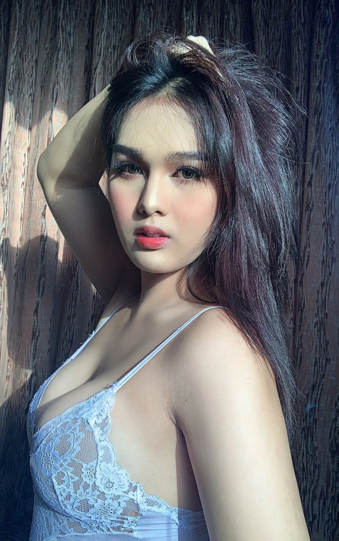 Get Verified Premium Escort Girls Service in Bheemtal