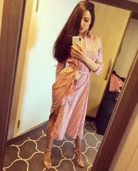 5 Star Rating Real Housewife Call Girl Services in Agra 24x7 Available