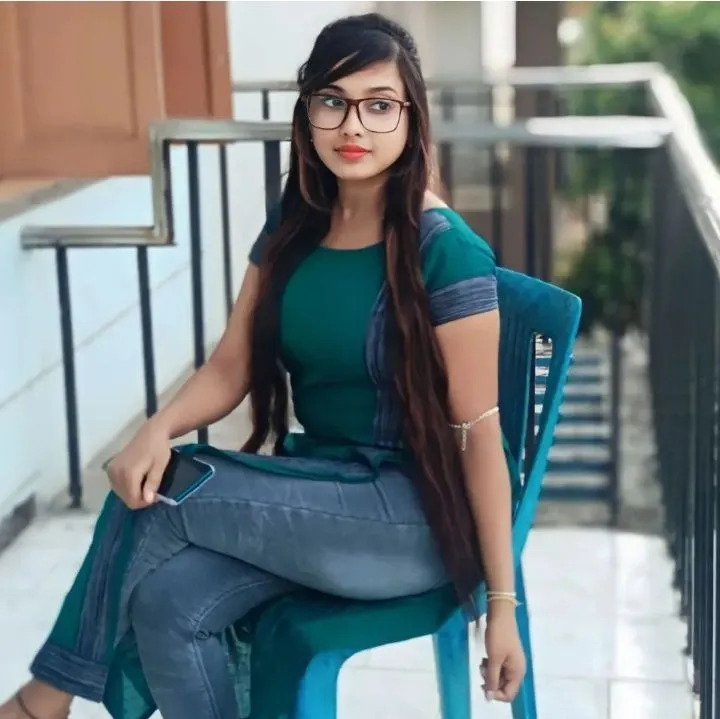 Gorgeous College Call Girl Phone Number for Booking in Datiya