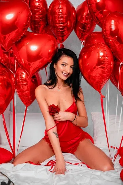 Russian Escort Girl in Devariya for Full Night Erotic Enjoyment