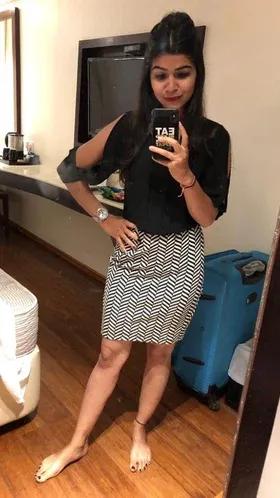 Best Incall Outcall Services Provided by Etawah Hotel Call Girls