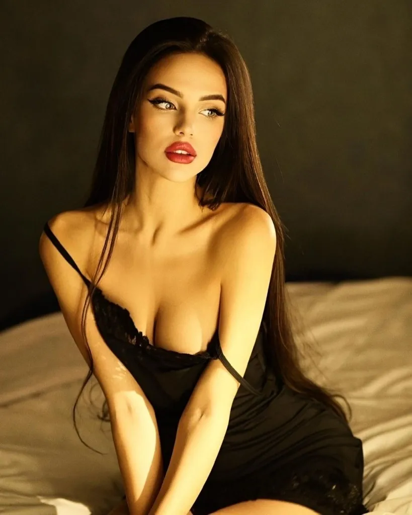 Gorakhpur Slim Hot & Sexy Escorts For Fantasy & Roleplay Services