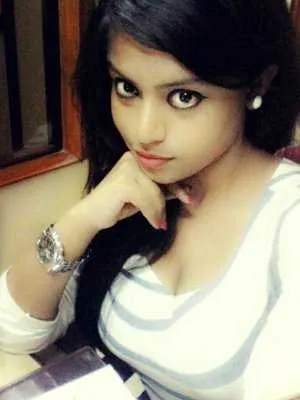 Sensual Massage Call Girl in kanpur For Relaxing Nights