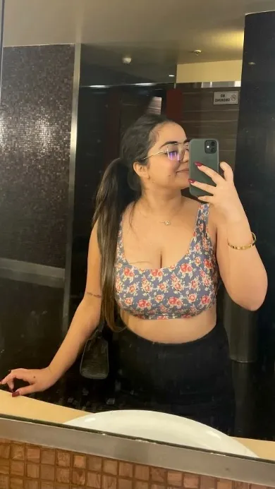 Cute Nice Sweet and Hot Model Escort Girl in Almora Free Home Delivery