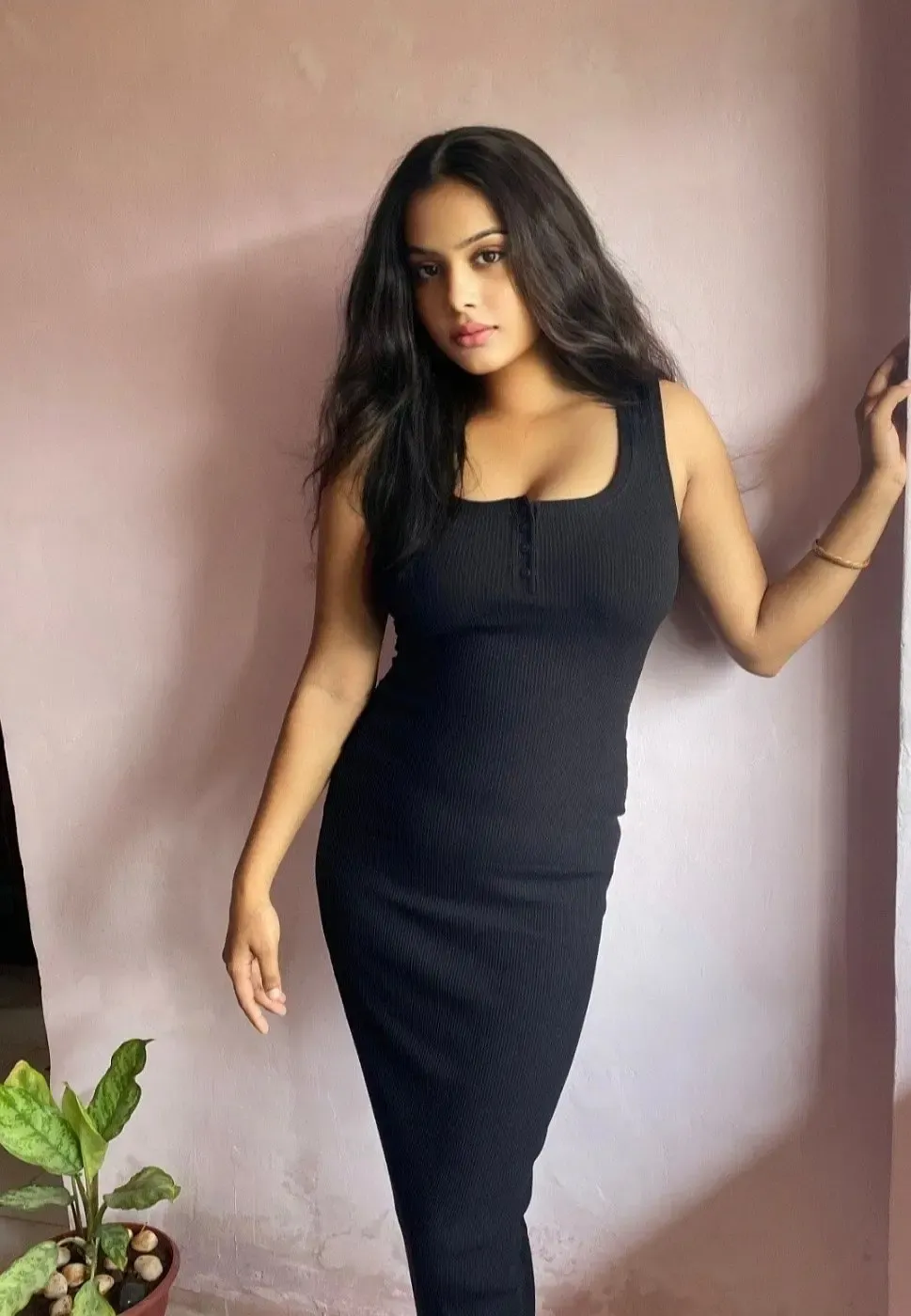 Genuine and Trustworthy Mumbai Sexy Escort Girl Awaits for You