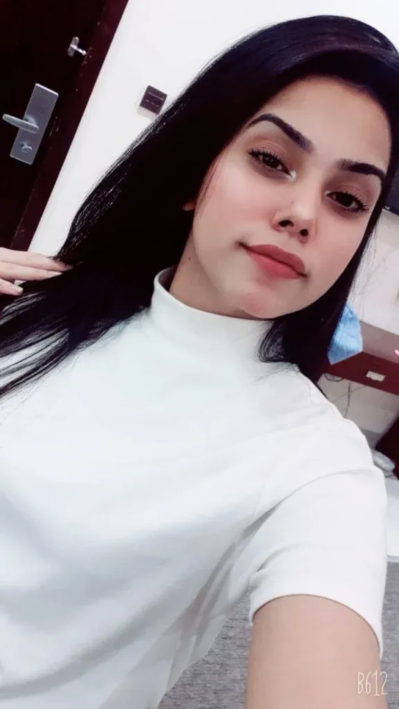 Fully Verified Video Call Service Provider Punjabi Girl in Mumbai
