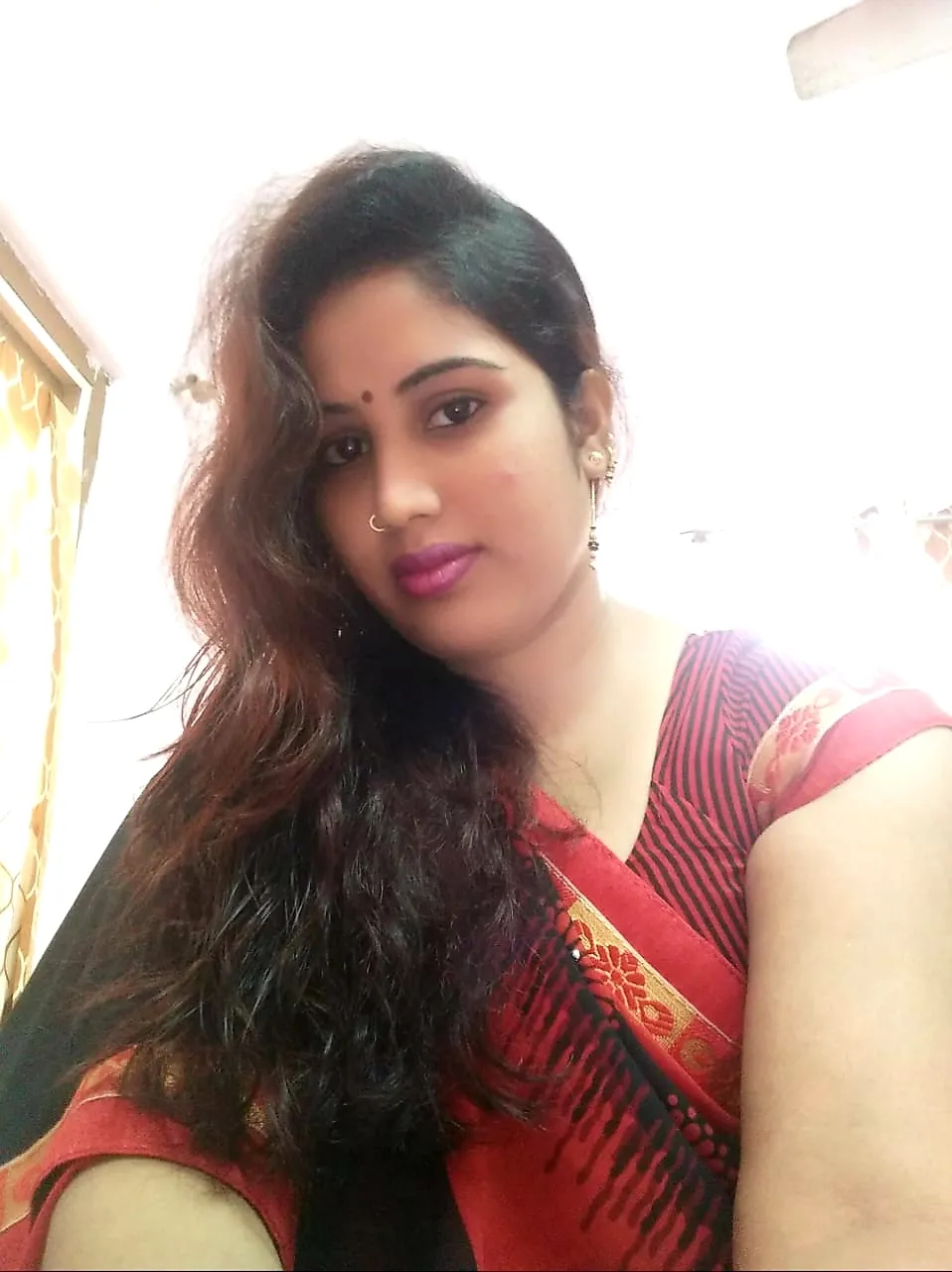 Elegent Bhabi Call Girl in Goa WhatsApp Booking Available