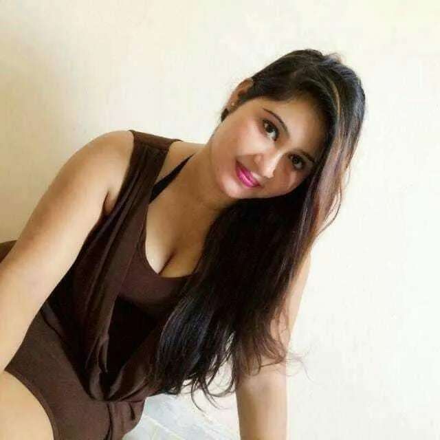 Hyderabad Soft and Heavy Body Call Girl Give Different Feels