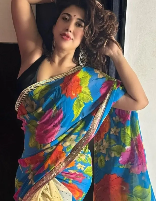 Actress Call Girl Hyderabad for Evening Meetings