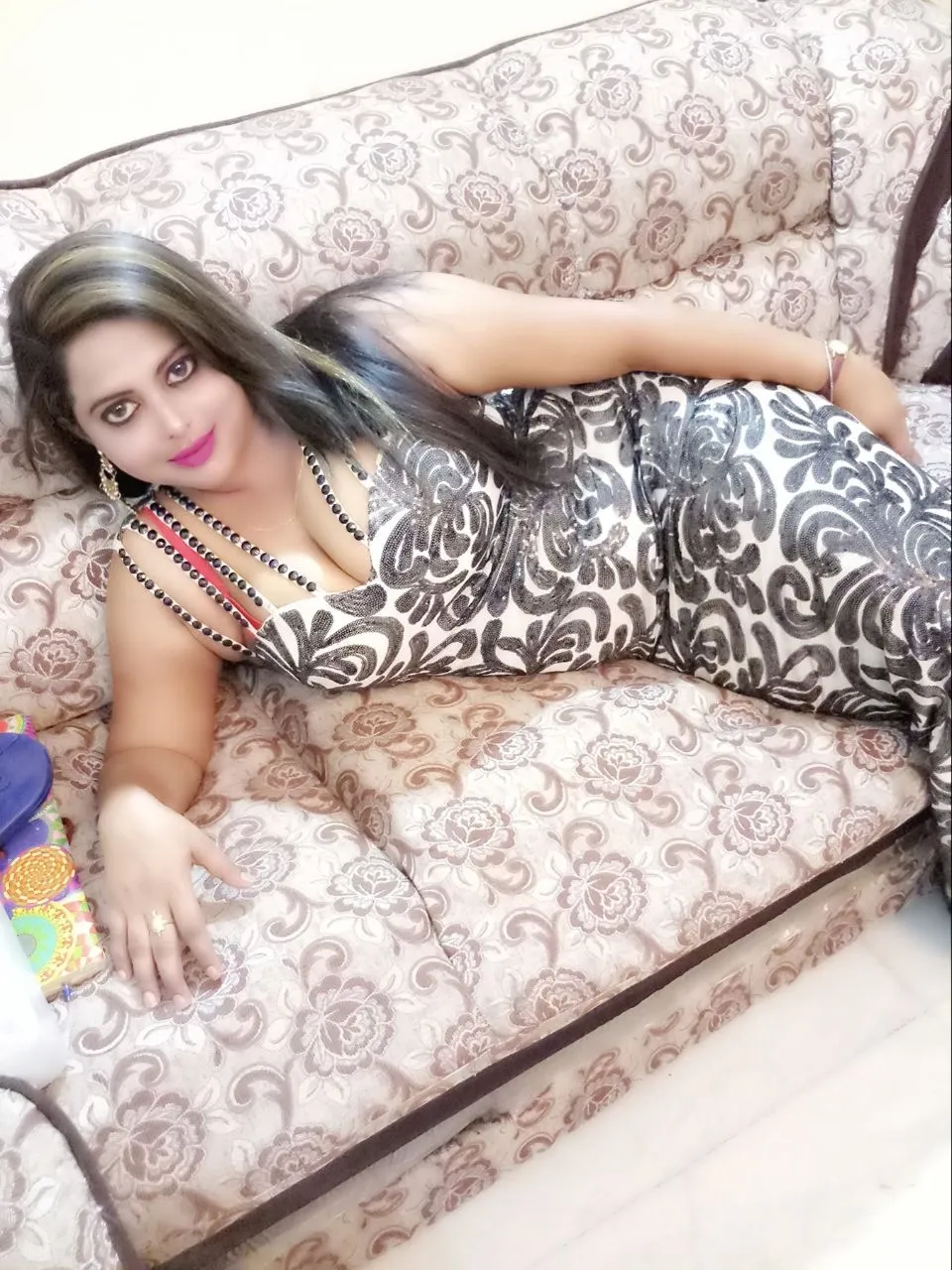 With Rishikesh Bhabi Call Girl Everything in Bed Happens Slowly and Deliciously.
